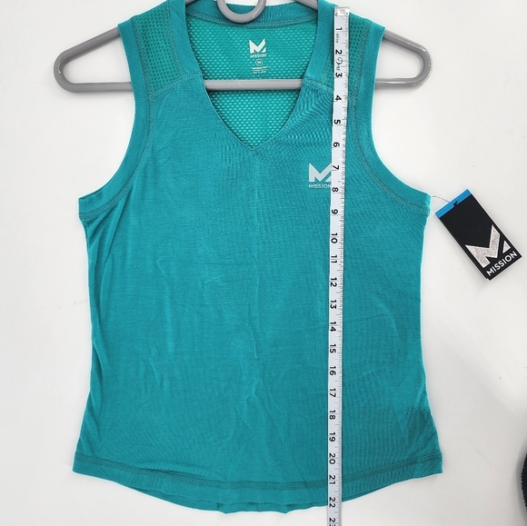 Mission NWT Vaporactive Conductor Tank Top XS - Picture 6 of 10
